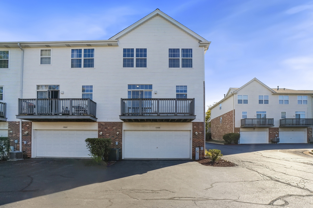 1060 Kufrin Way - Photo 24