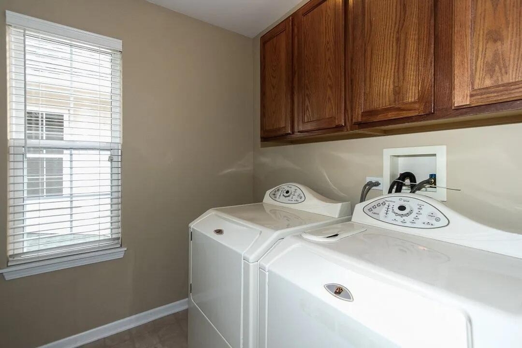 449 Bay Tree Circle - Photo 32