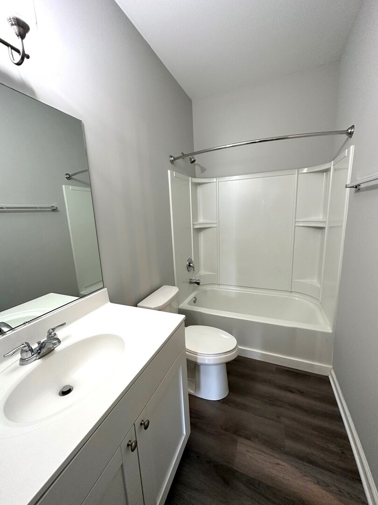 301 N Madison Street - Photo 10