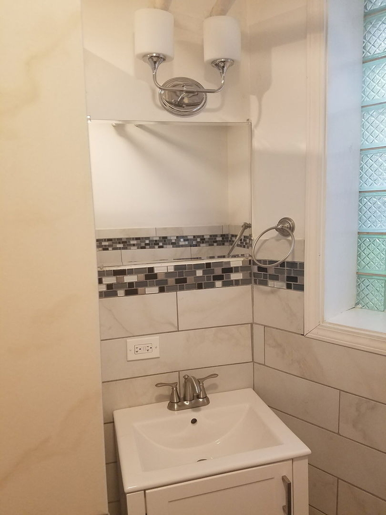 4207 N Sawyer Avenue - Photo 10