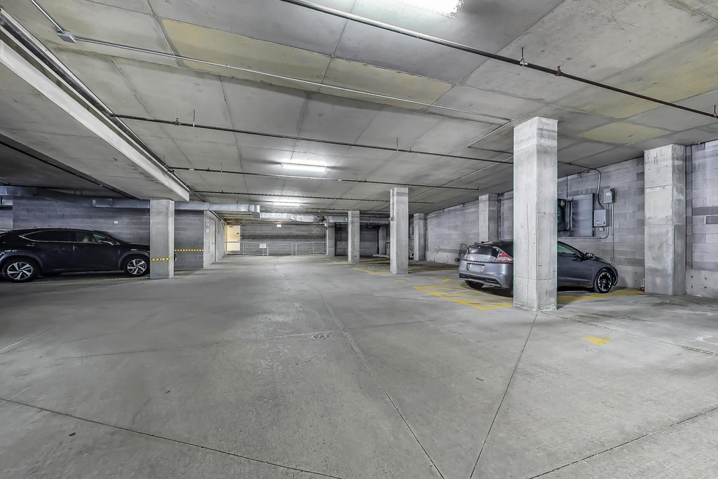 1200 W Monroe Street - Photo 22