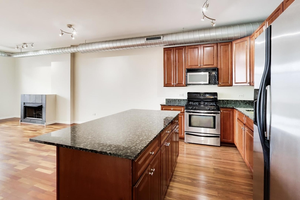 1200 W Monroe Street - Photo 7