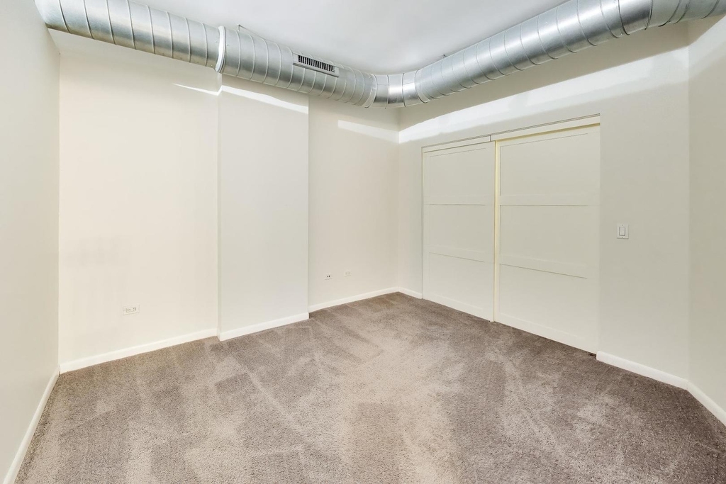 1200 W Monroe Street - Photo 13