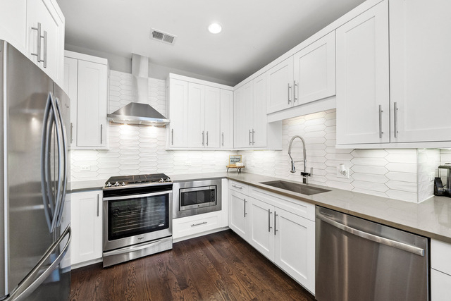 5 N Oakley Boulevard - Photo 10