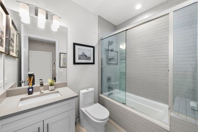 5 N Oakley Boulevard - Photo 19