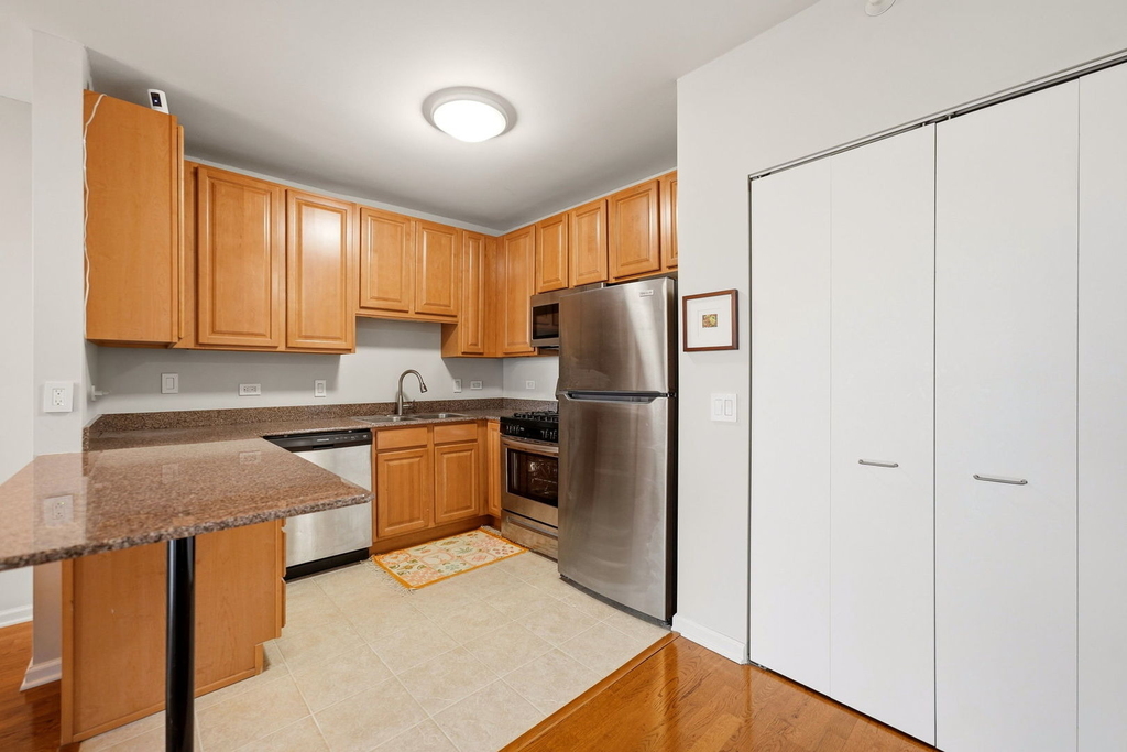 125 S Jefferson Street - Photo 9