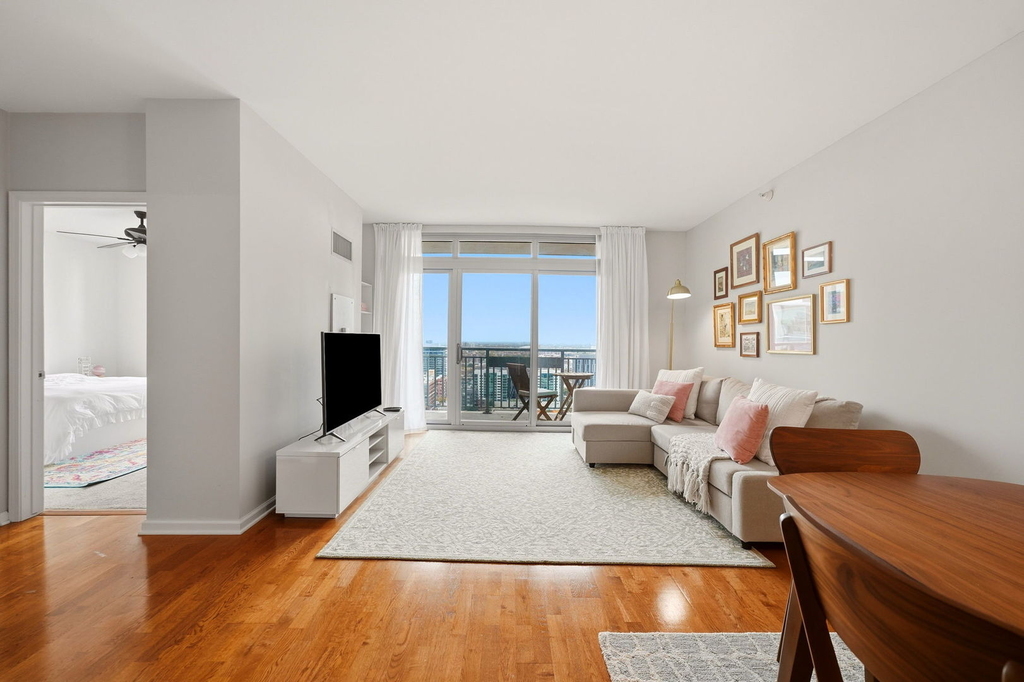 125 S Jefferson Street - Photo 5