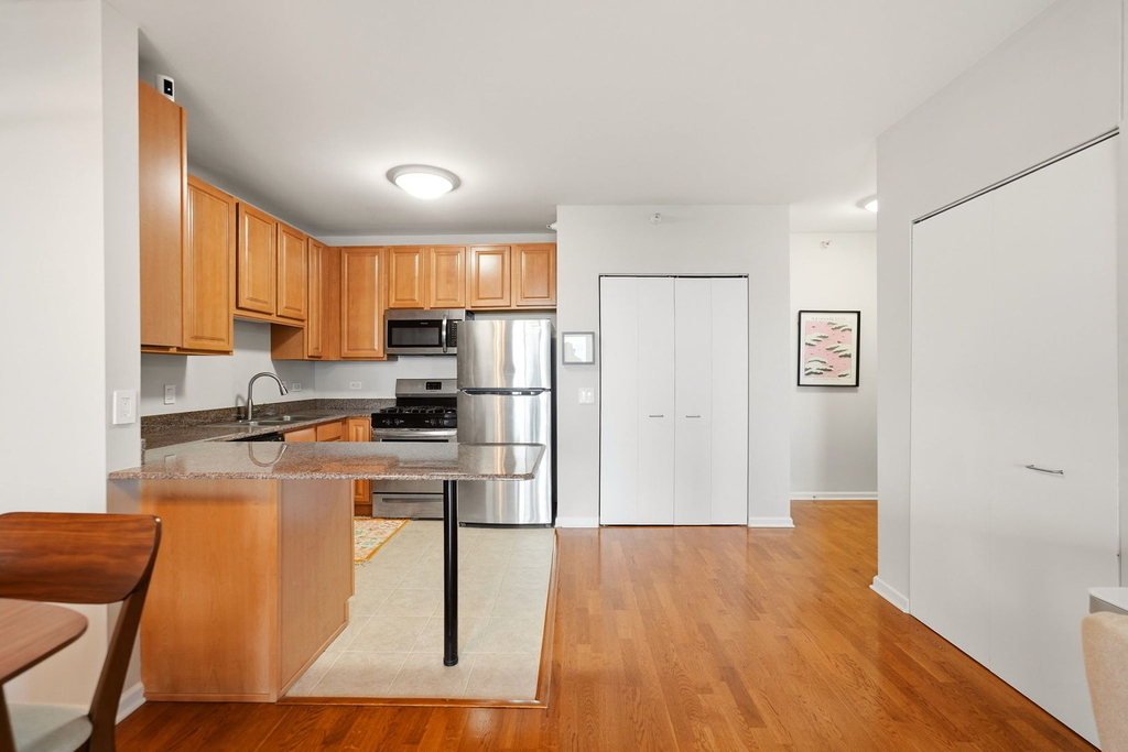 125 S Jefferson Street - Photo 8