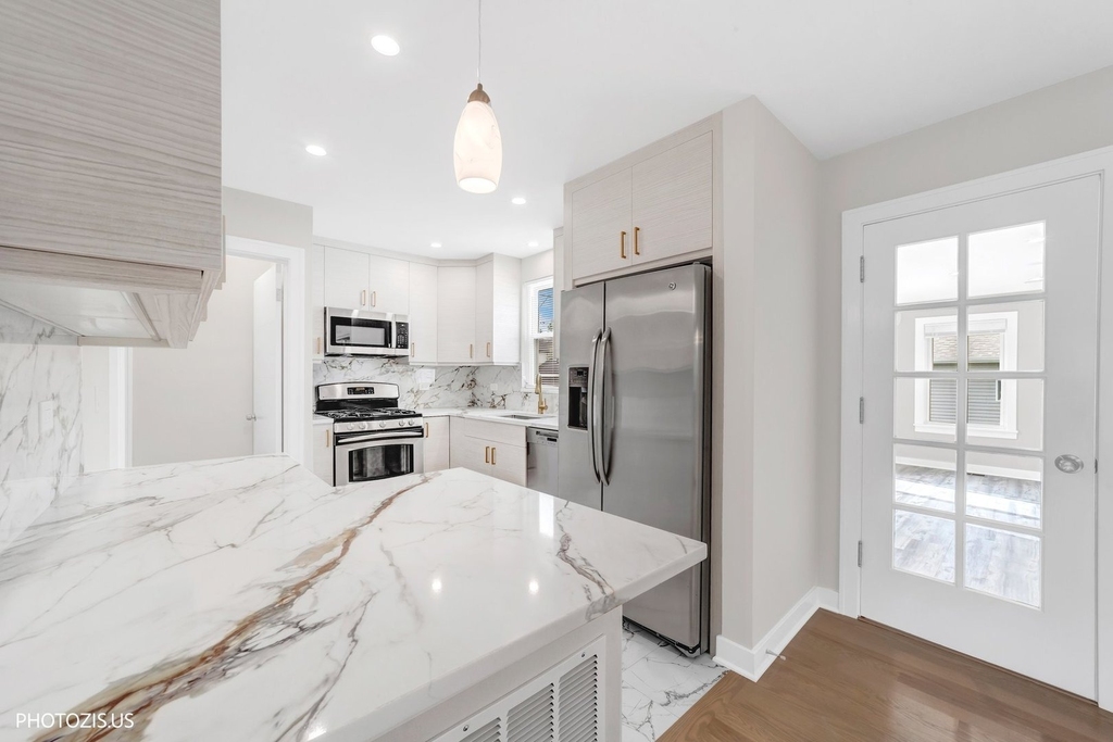 7432 N Odell Avenue - Photo 15