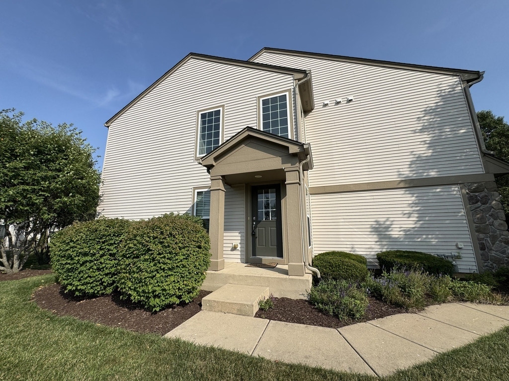 1399 Crimson Lane - Photo 0