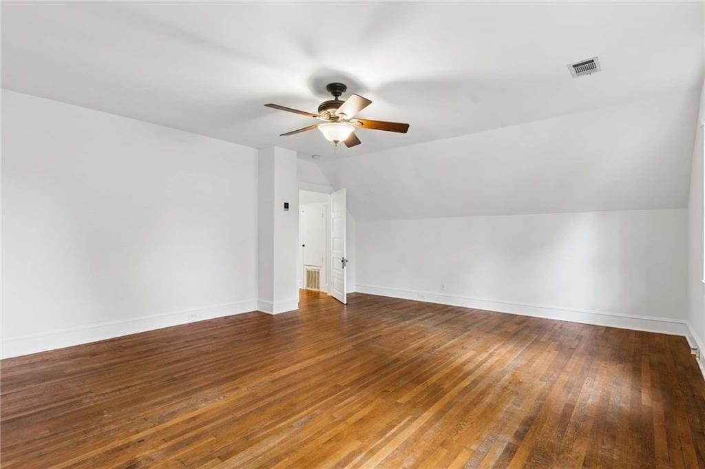 388 Augusta Avenue Se - Photo 14