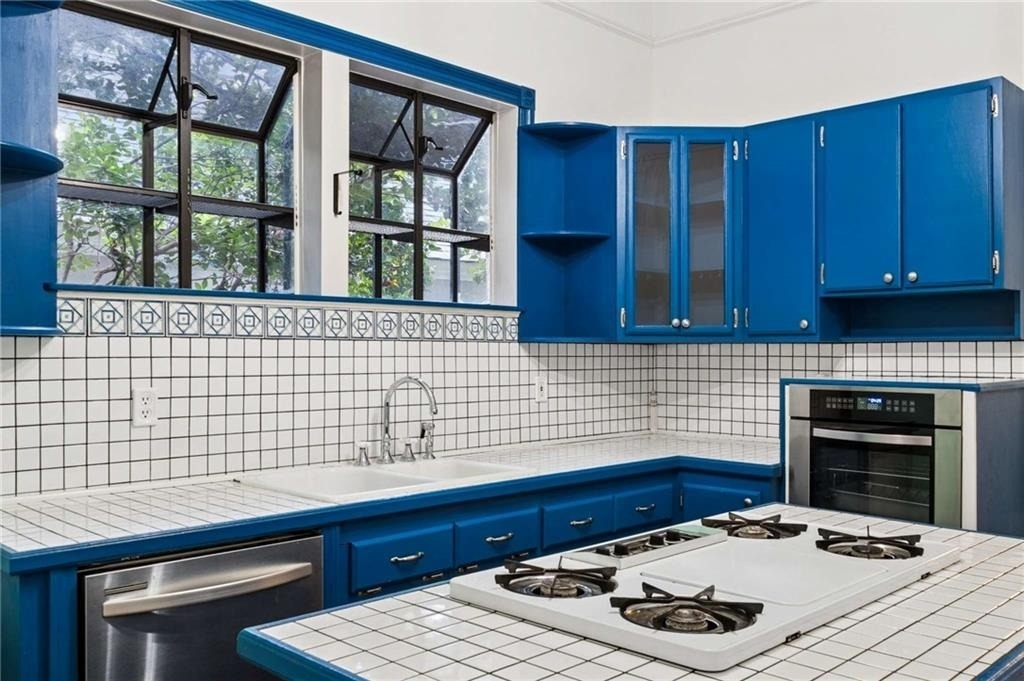 388 Augusta Avenue Se - Photo 4