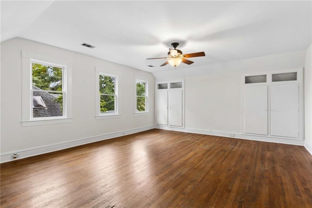 388 Augusta Avenue Se - Photo 13
