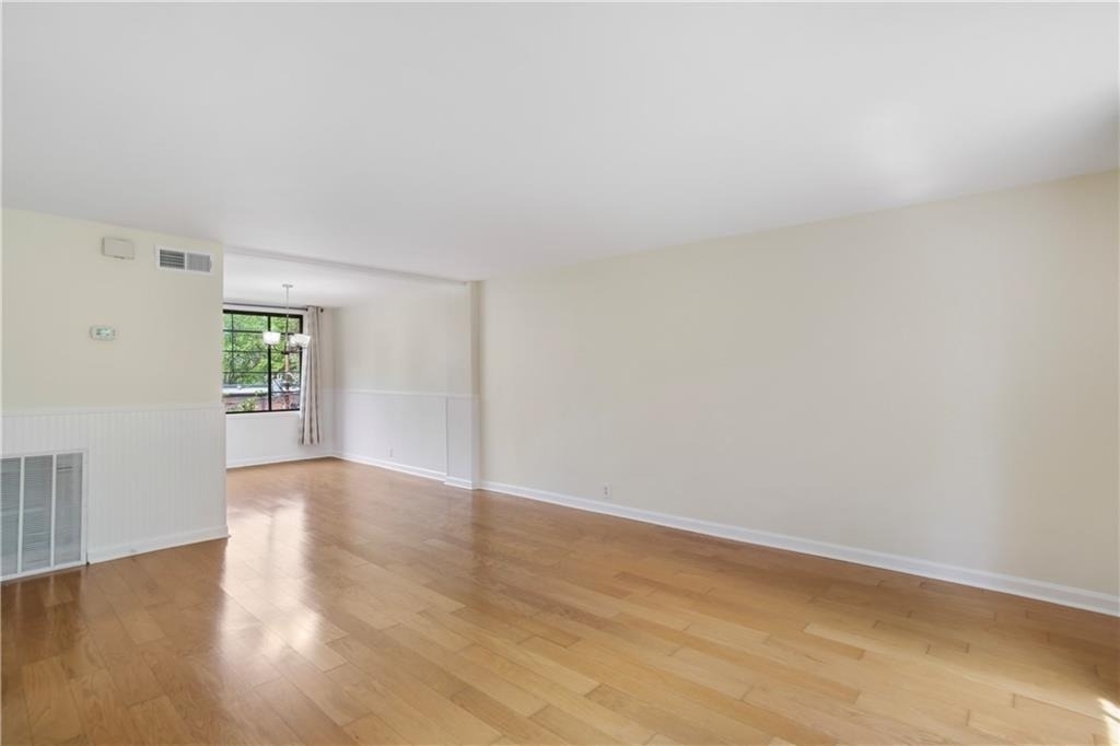 1160 Briarcliff Road Ne - Photo 4
