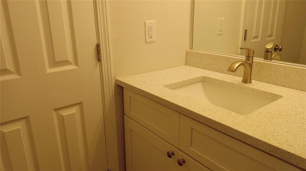 2156 Park Terrace - Photo 20