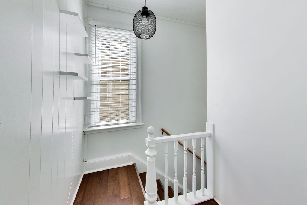 4635 S Union Avenue - Photo 4