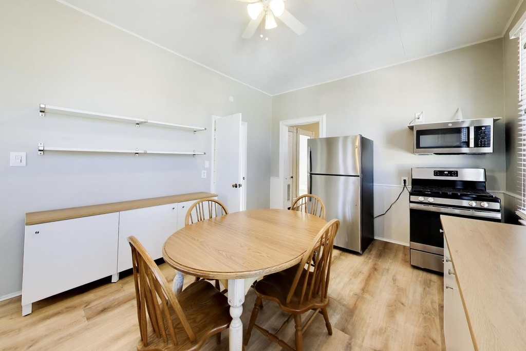 4635 S Union Avenue - Photo 13