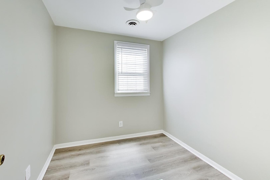 4635 S Union Avenue - Photo 20