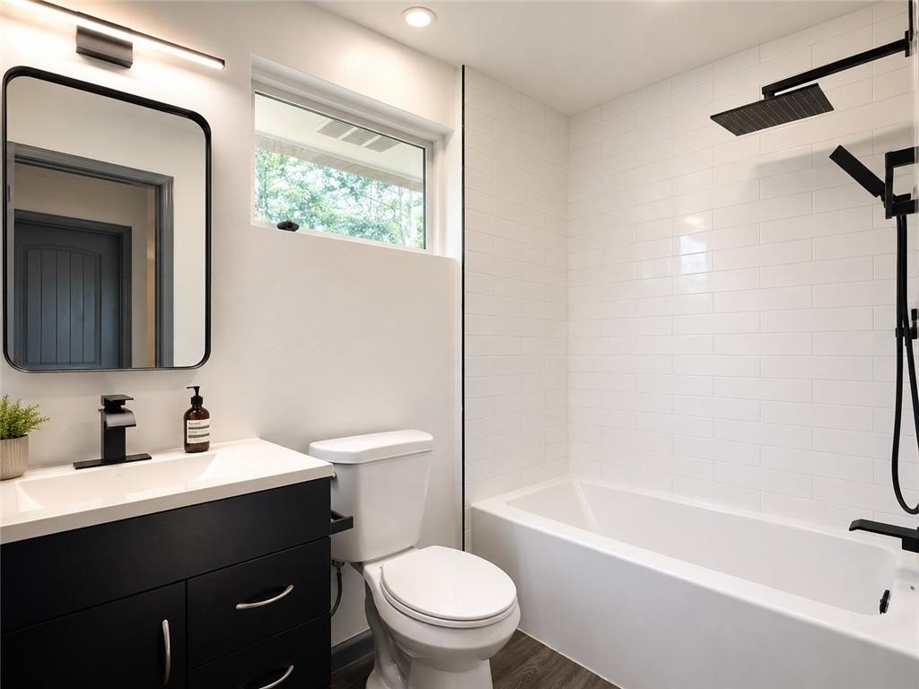 513 Scenic Highway - Photo 17