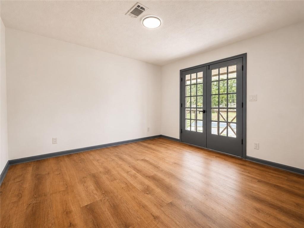 513 Scenic Highway - Photo 19