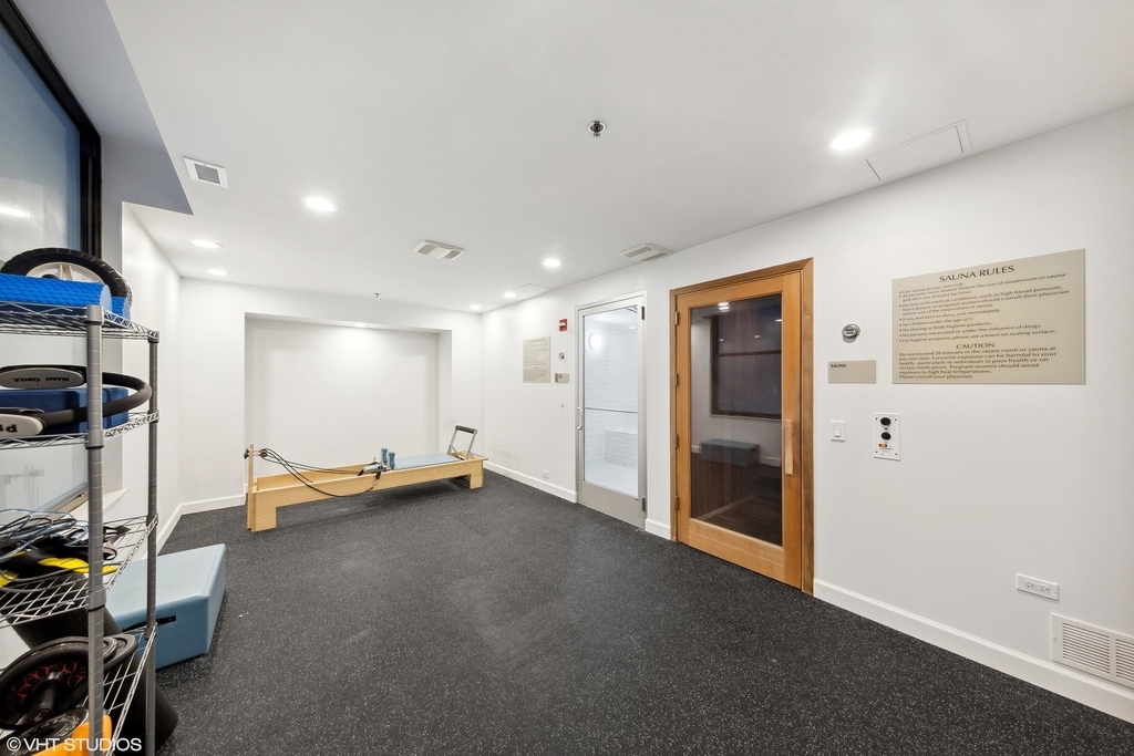 310 S Michigan Avenue - Photo 20