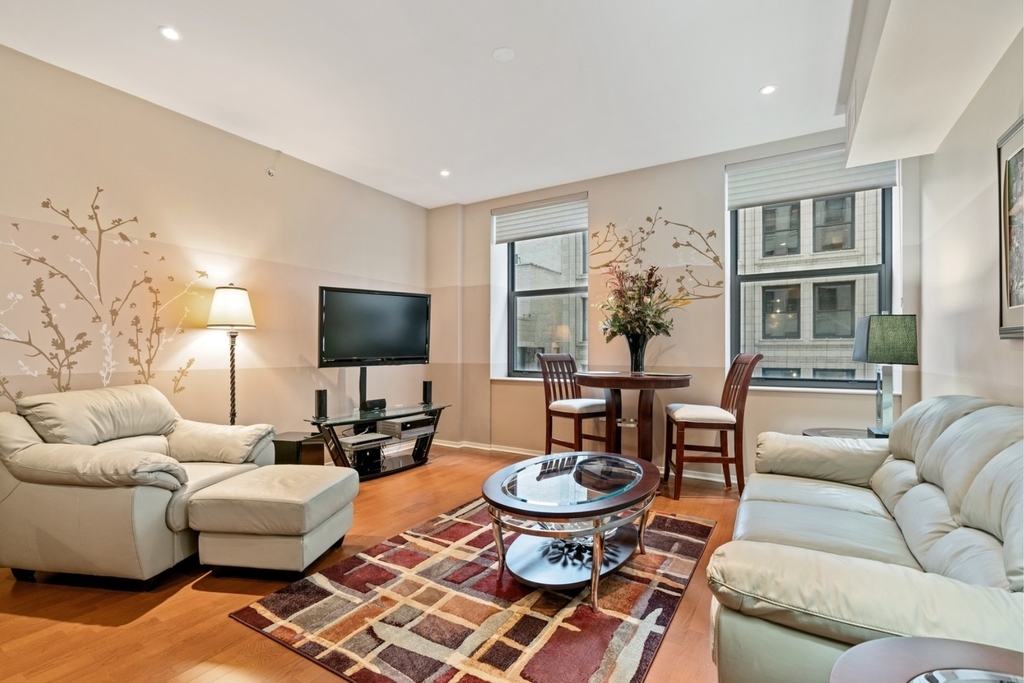 310 S Michigan Avenue - Photo 1
