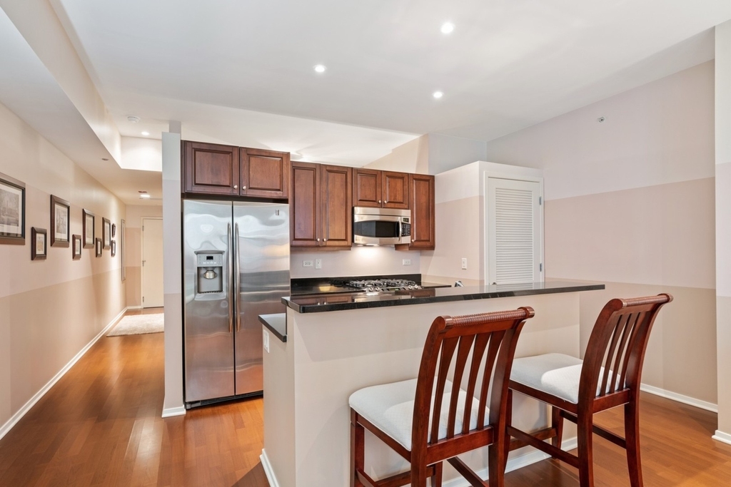 310 S Michigan Avenue - Photo 5