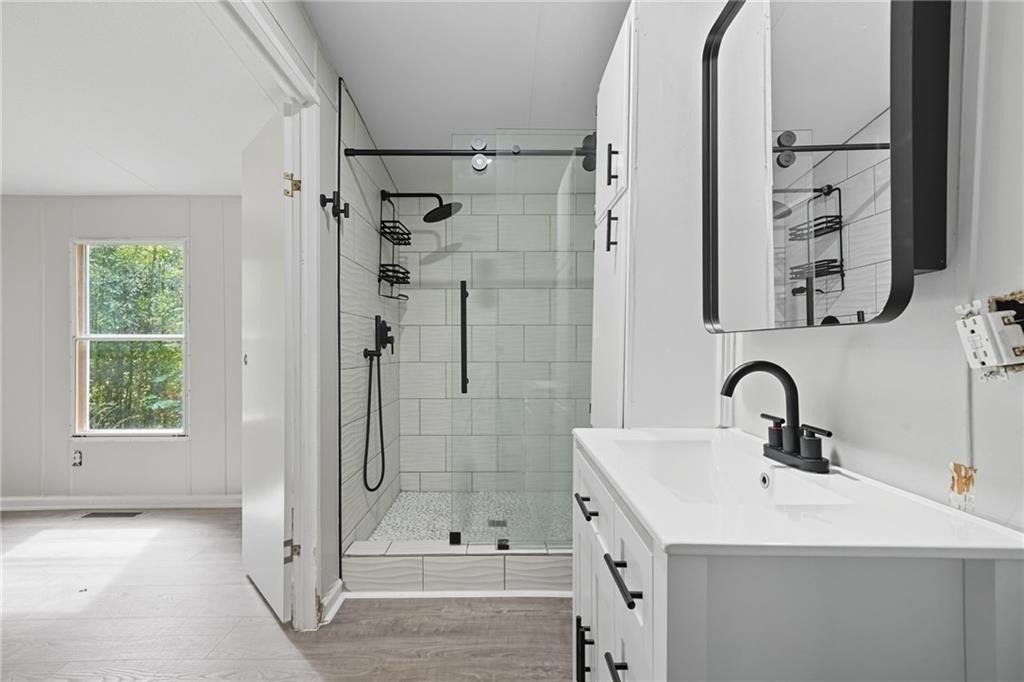 330 Hyde Road - Photo 7