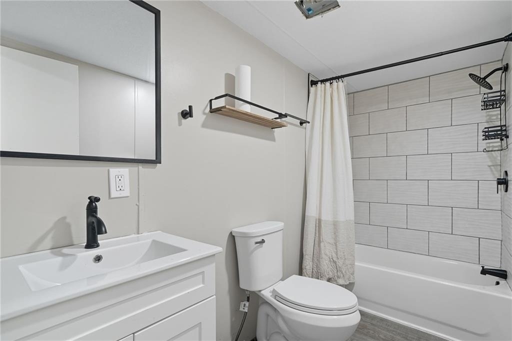 330 Hyde Road - Photo 12