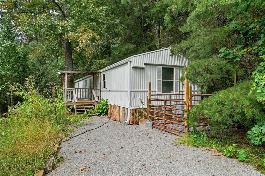 330 Hyde Road - Photo 16