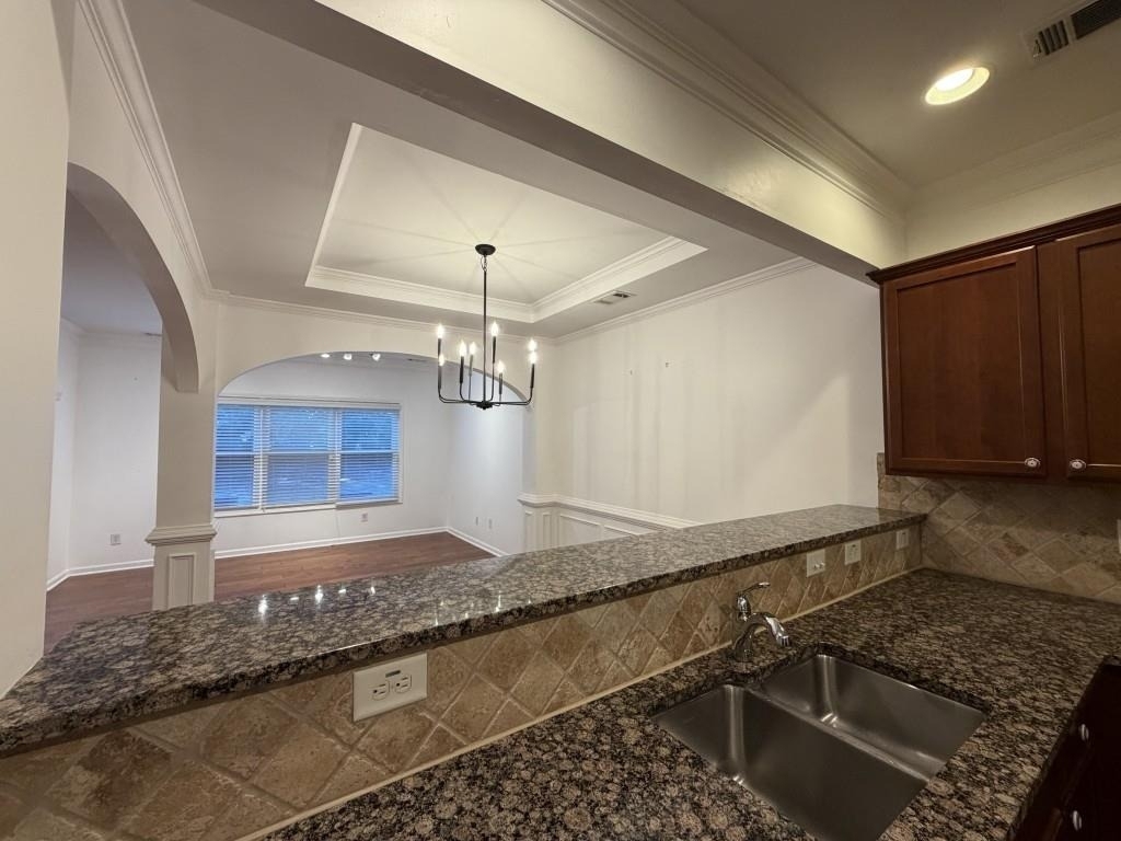 4970 Hastings Terrace - Photo 17