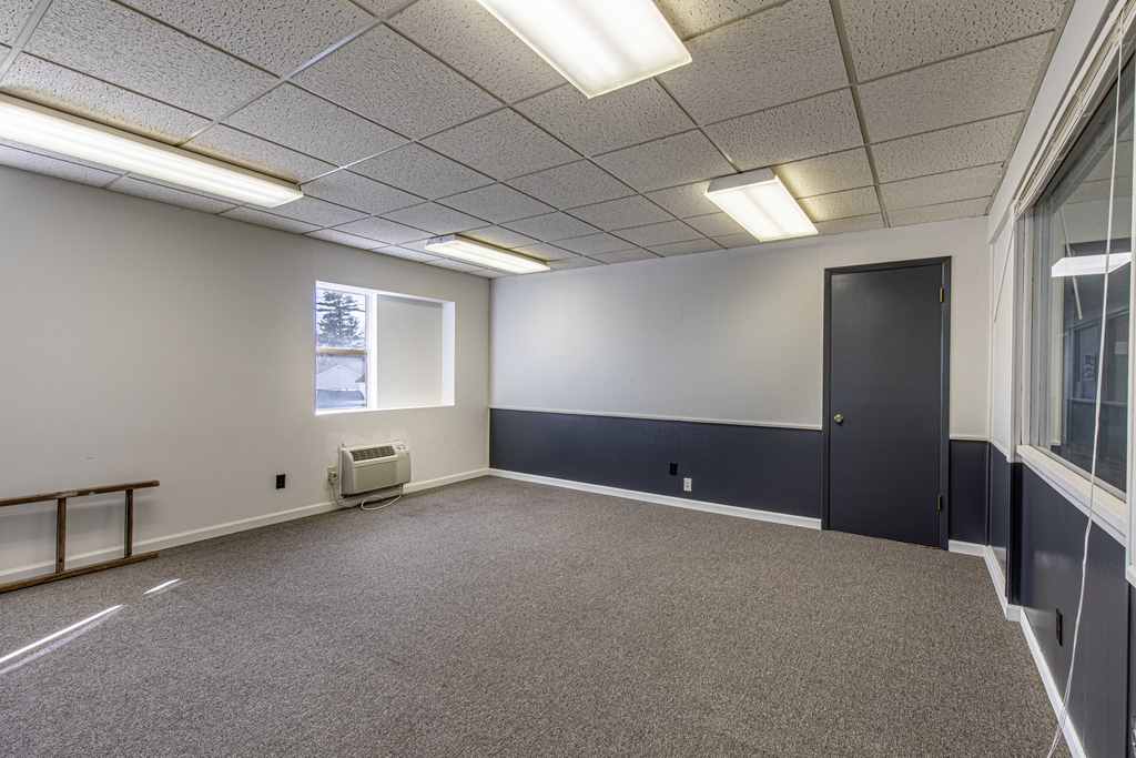 400 N Main Street - Photo 8