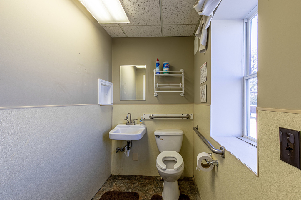 400 N Main Street - Photo 14