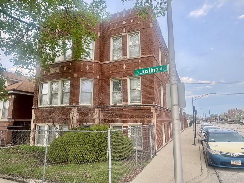 1524 W 89th Street - Photo 7