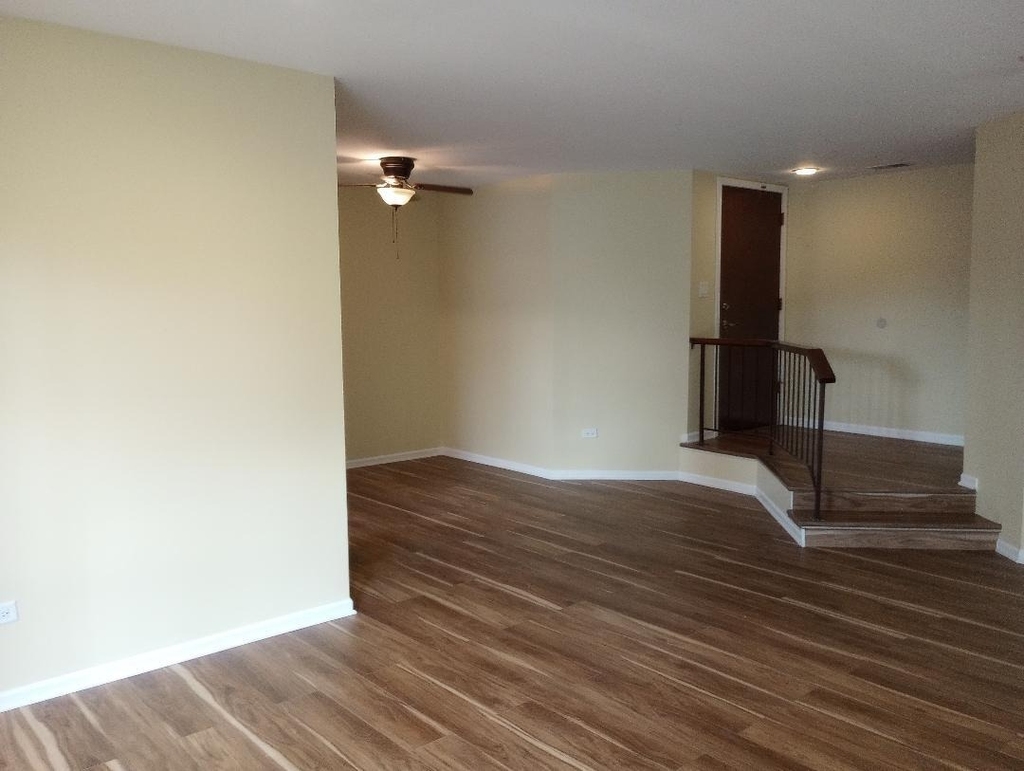 1208 Knottingham Court - Photo 1
