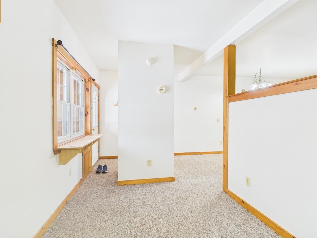 1555 Main - Photo 7