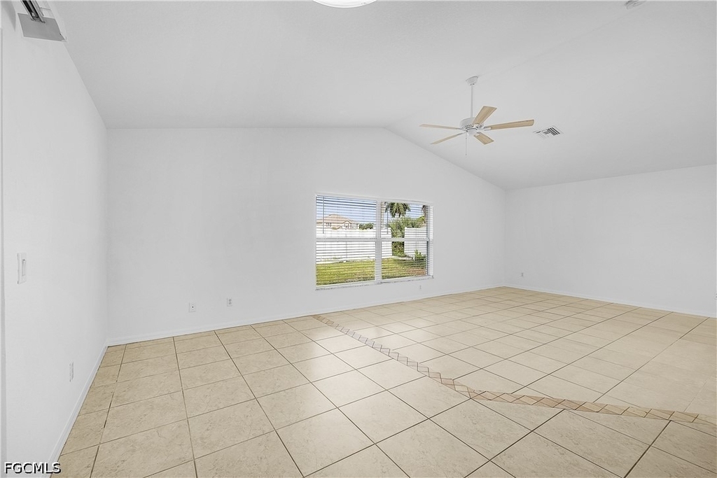 4318 Sw 9th Avenue - Photo 13