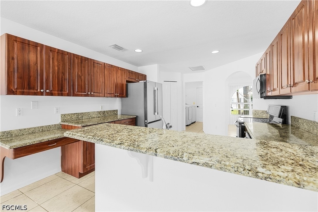 4318 Sw 9th Avenue - Photo 12