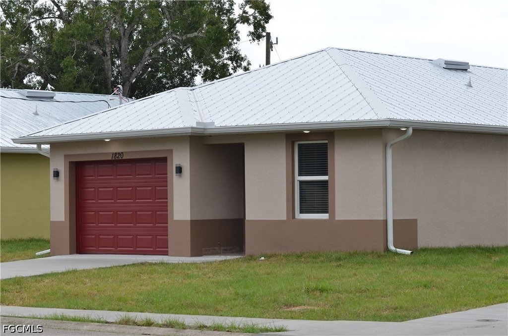 1820 French Street - Photo 2