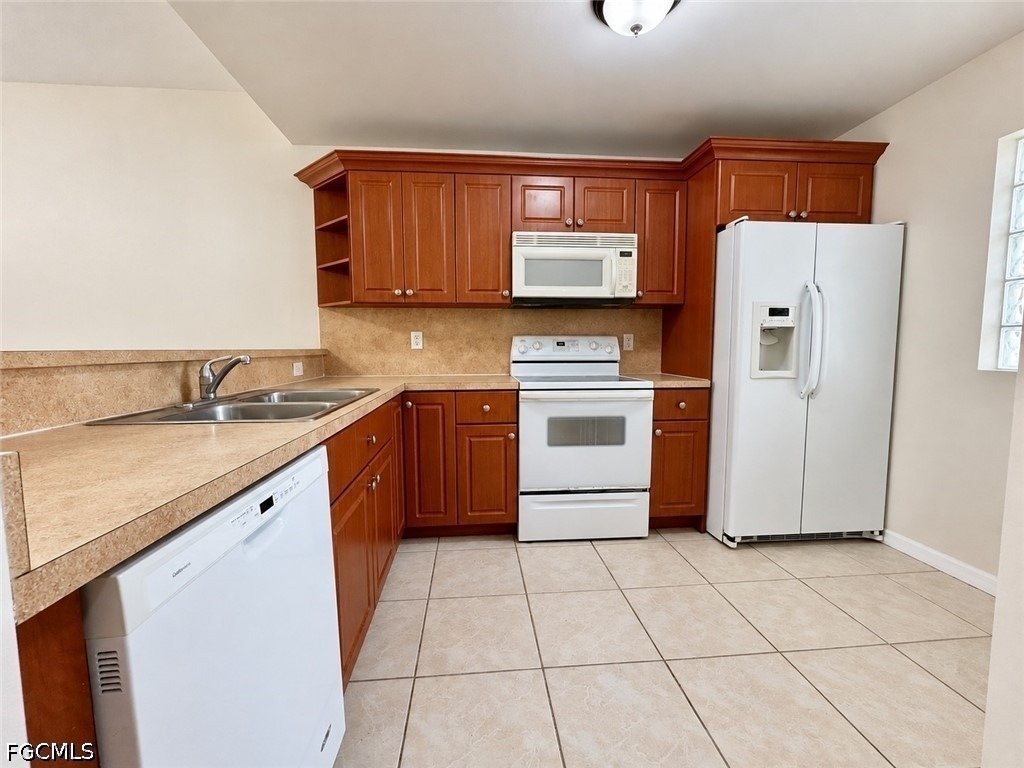 4606 Se 5th Avenue - Photo 6
