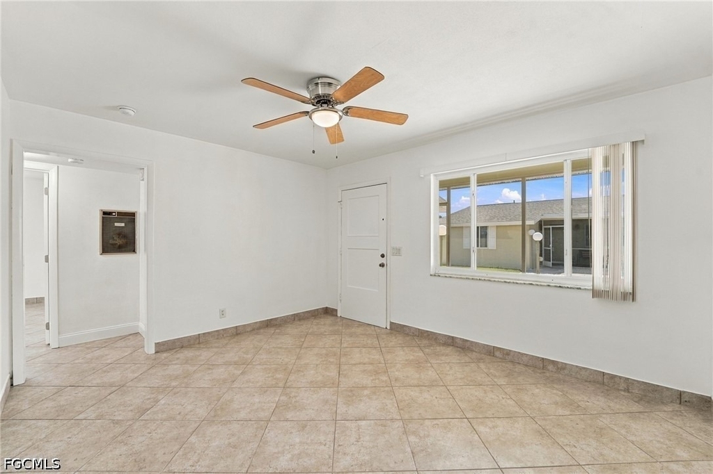 4956 Viceroy Street - Photo 5
