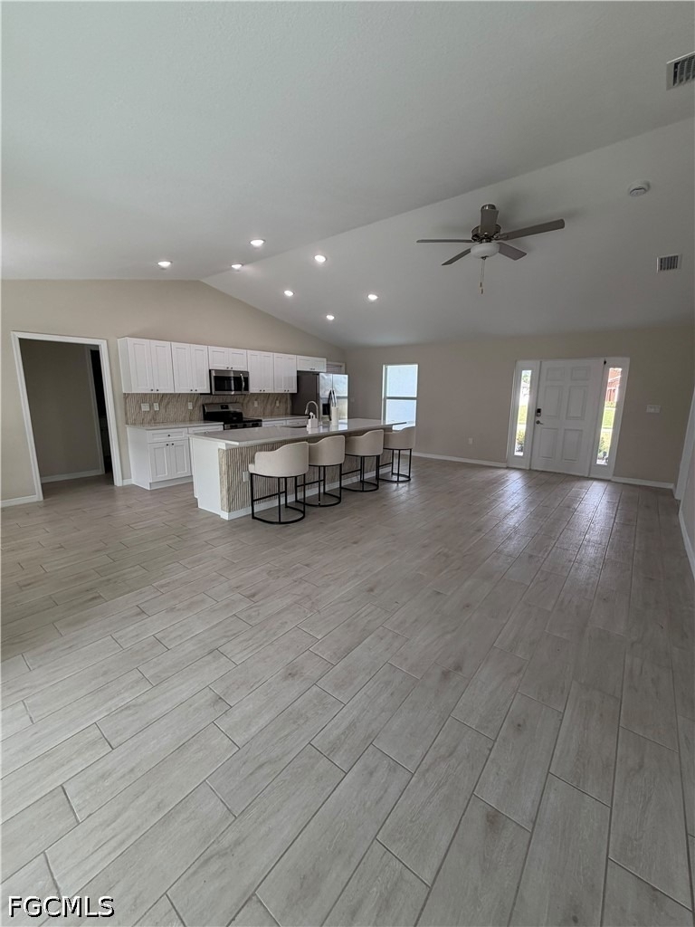 4034 Ne 9th Place - Photo 3