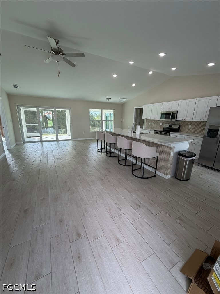 4034 Ne 9th Place - Photo 2