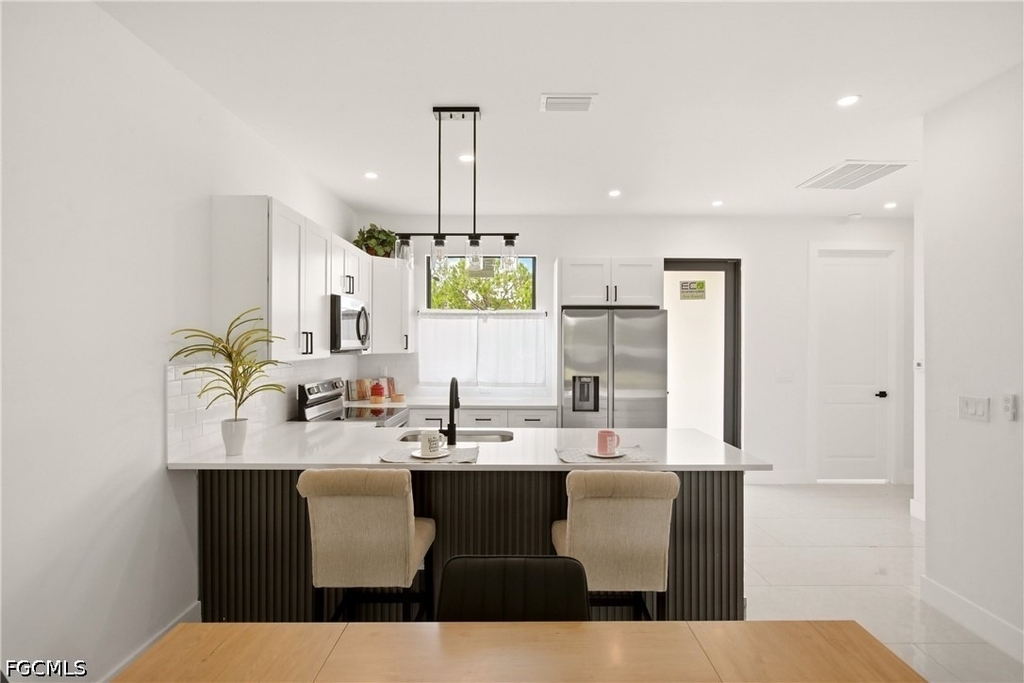 4820 Golfview Boulevard - Photo 4