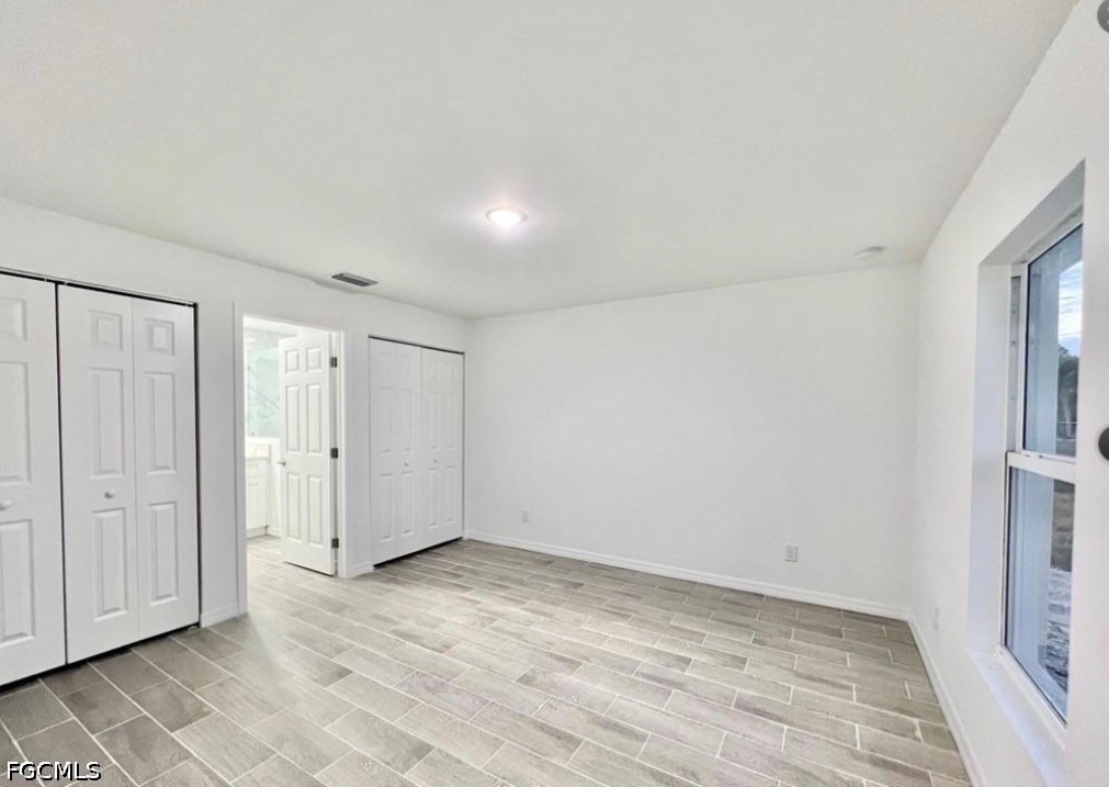 2716 10th Street Sw - Photo 2