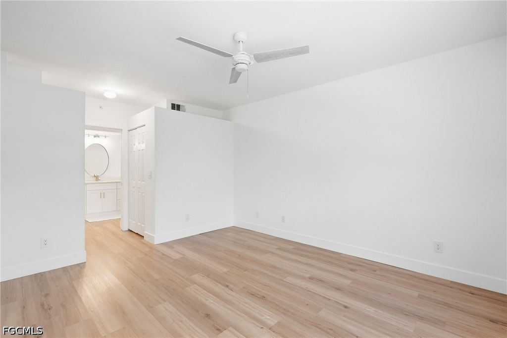 6801 Satinleaf Road S - Photo 15