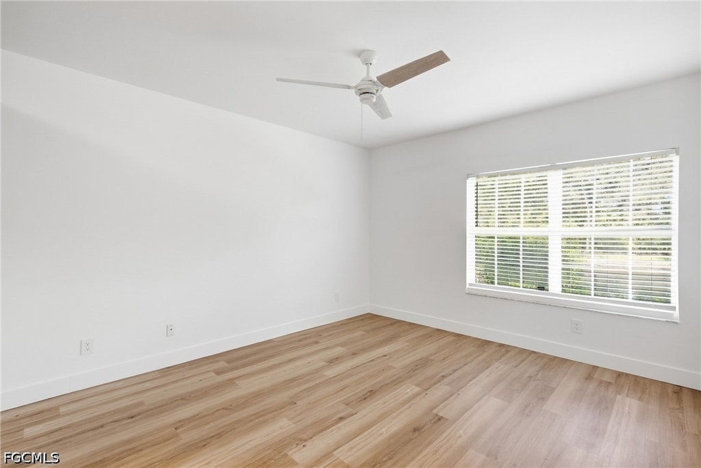 6801 Satinleaf Road S - Photo 13