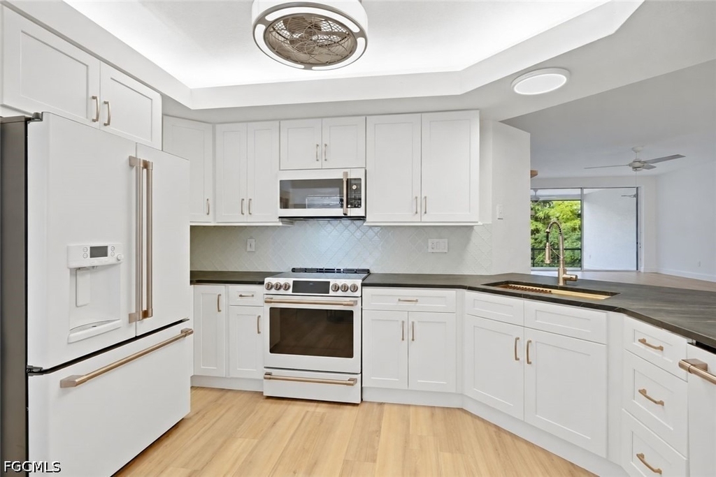6801 Satinleaf Road S - Photo 3