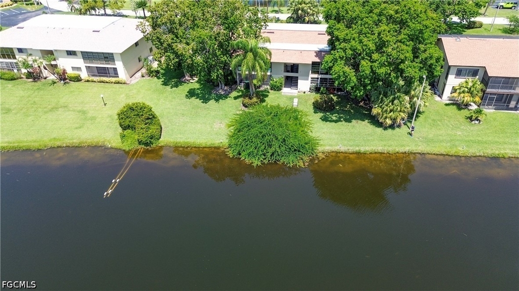 5713 Foxlake Drive - Photo 5
