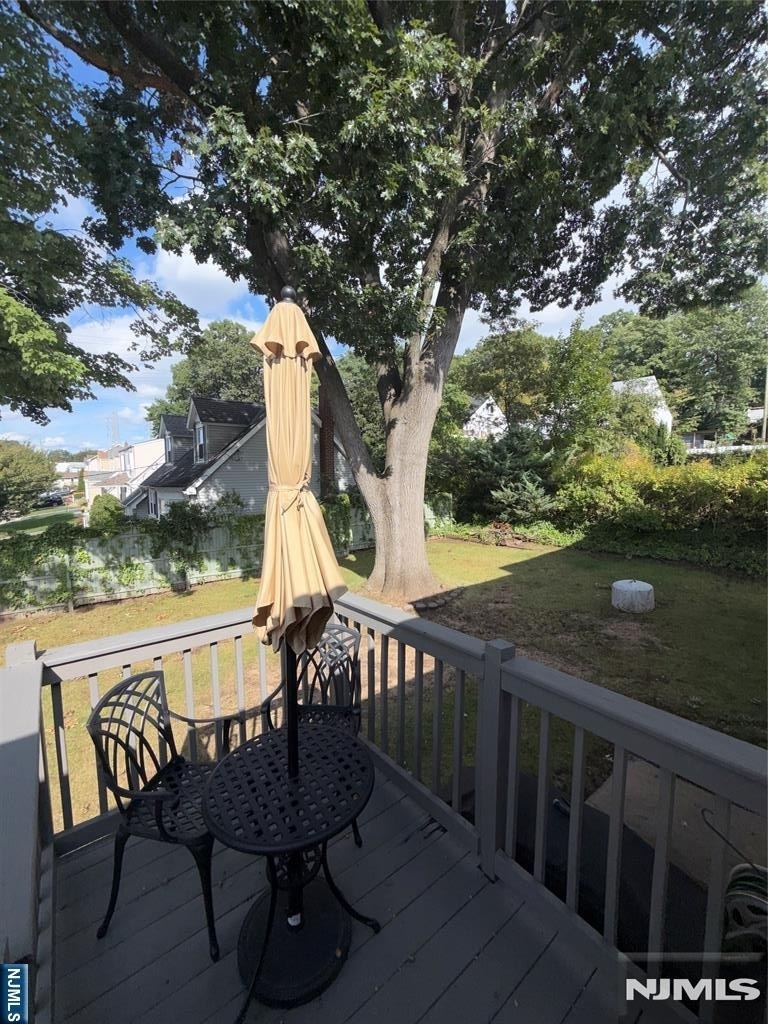 424-426 Greylock - Photo 17